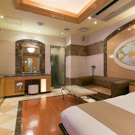 Hotel D-Wave Shinjuku（Adult Only) Токио Екстериор снимка
