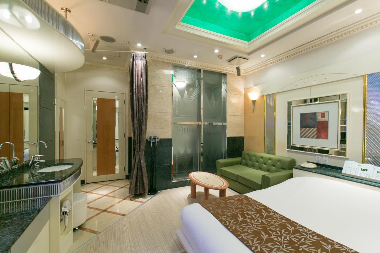 Hotel D-Wave Shinjuku（Adult Only) Токио Екстериор снимка