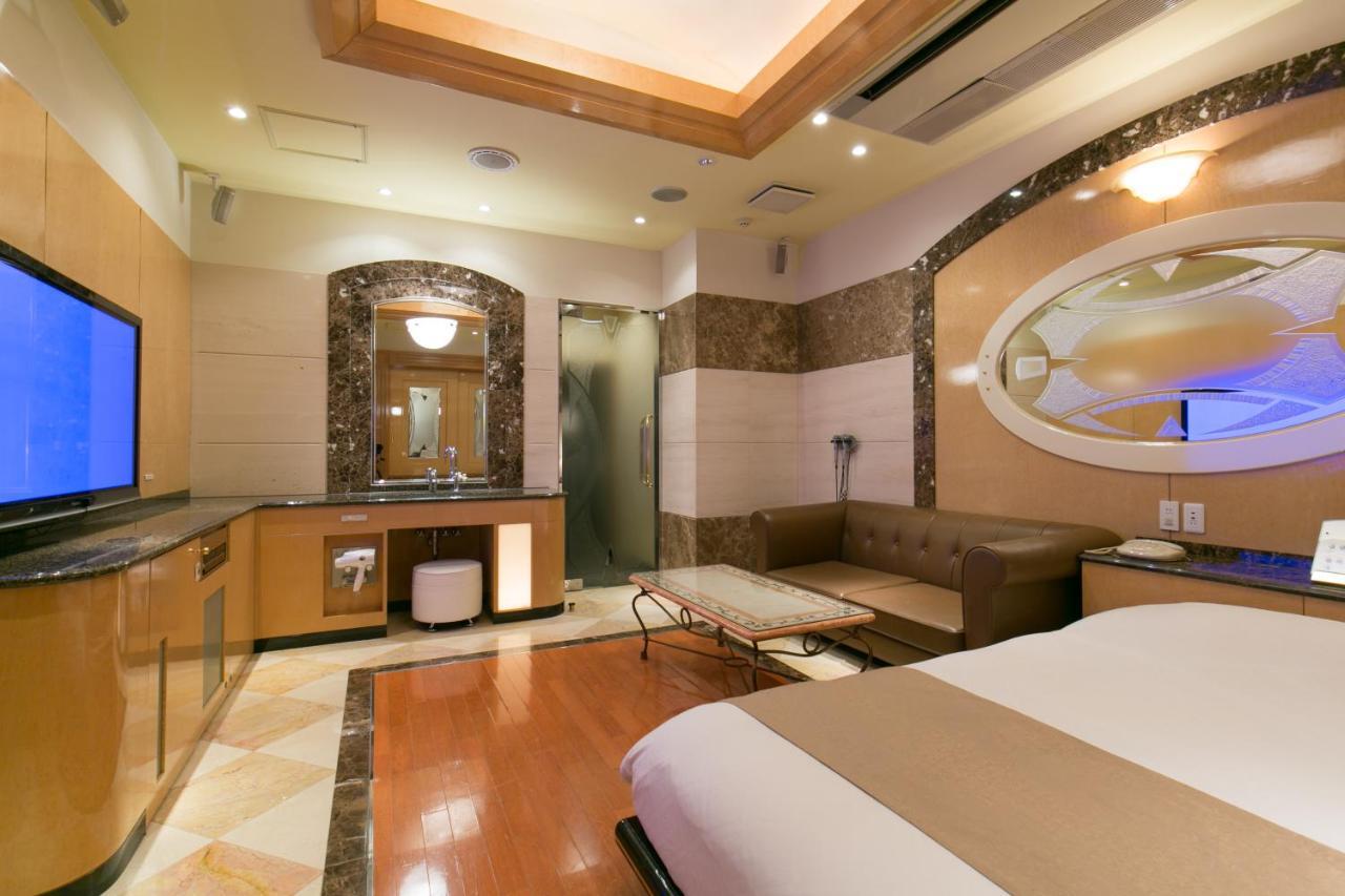 Hotel D-Wave Shinjuku（Adult Only) Токио Екстериор снимка