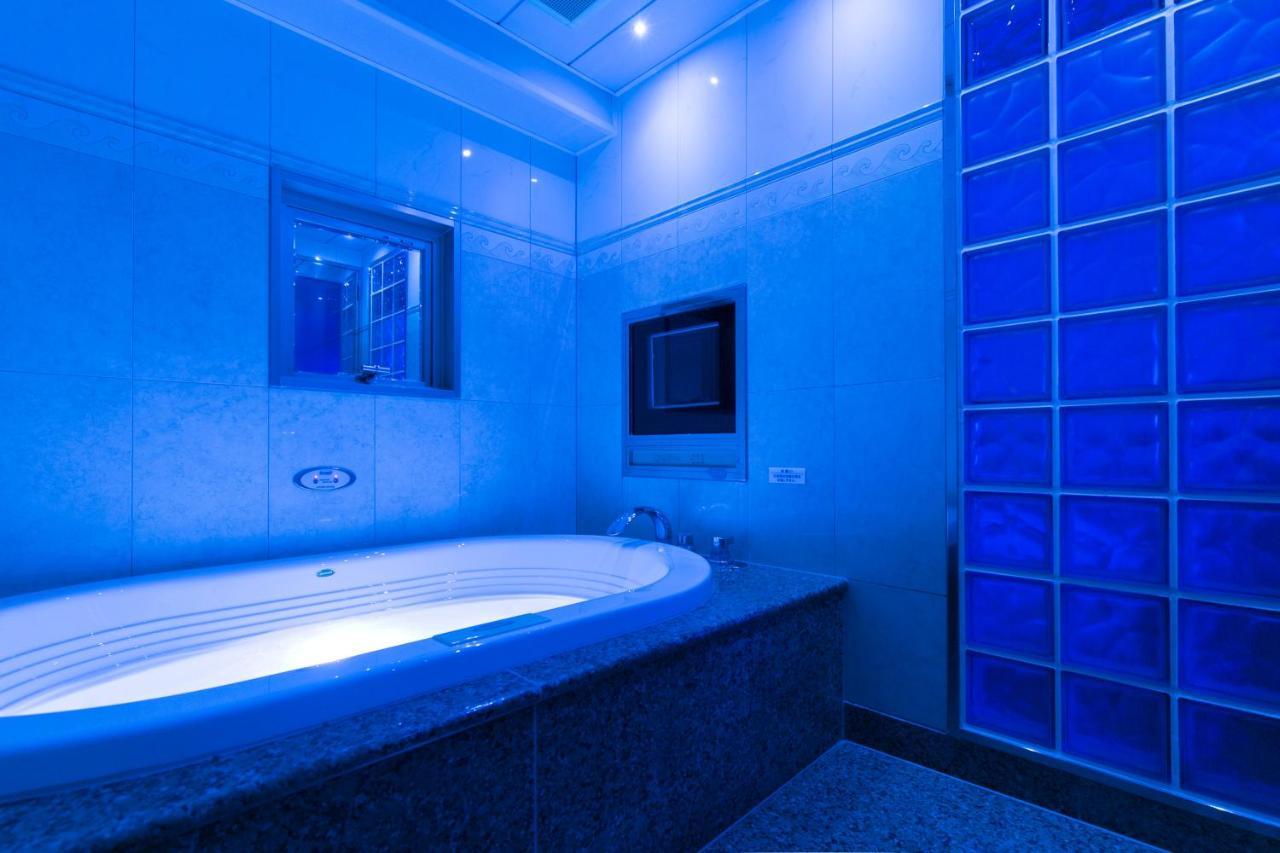 Hotel D-Wave Shinjuku（Adult Only) Токио Екстериор снимка