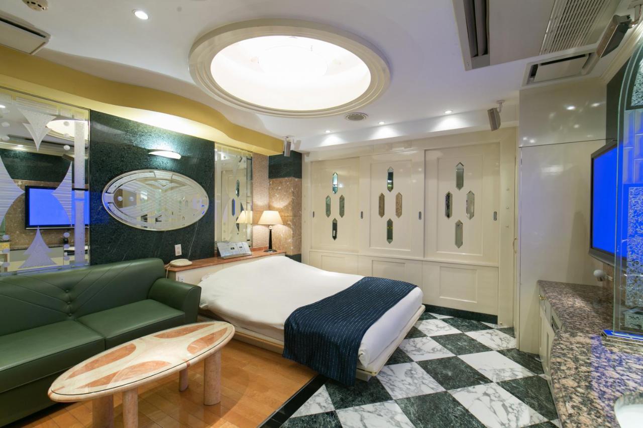 Hotel D-Wave Shinjuku（Adult Only) Токио Екстериор снимка