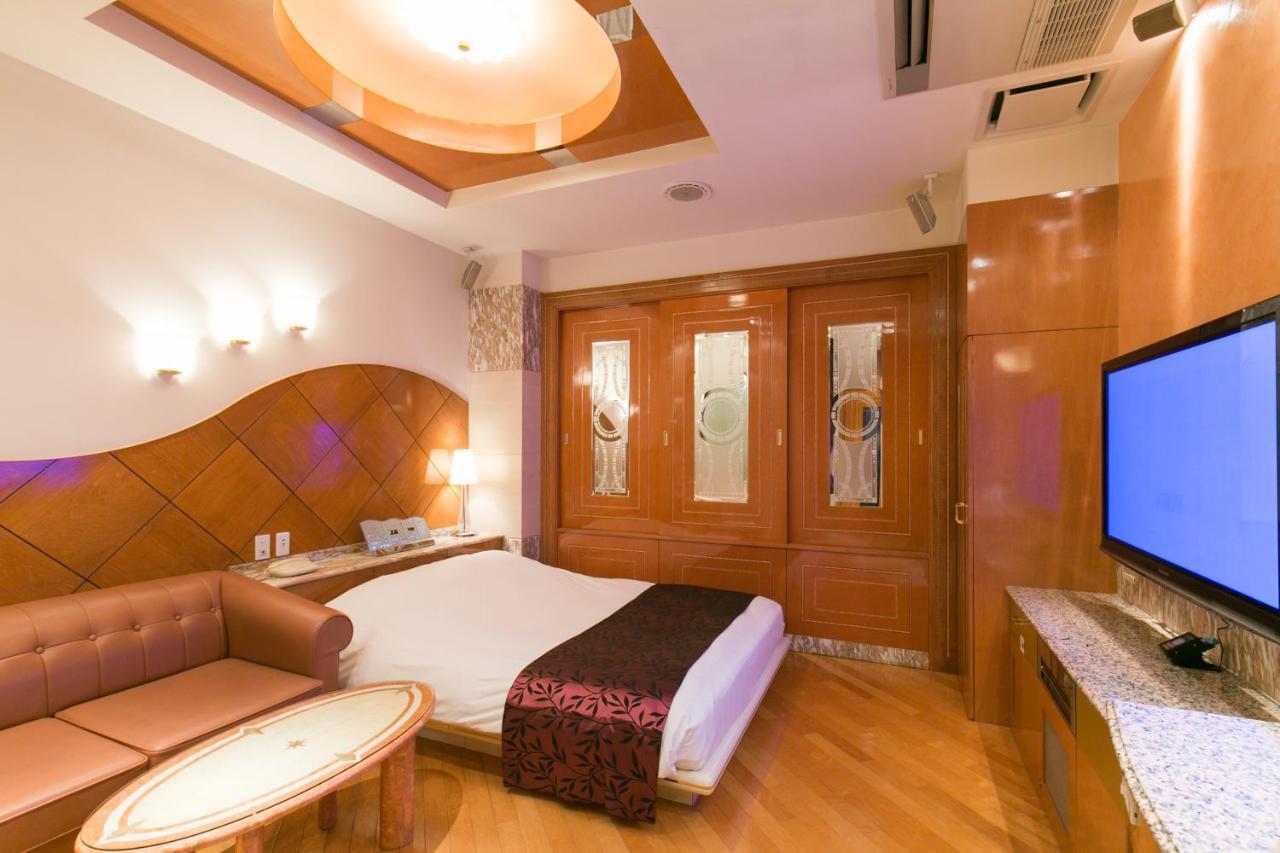 Hotel D-Wave Shinjuku（Adult Only) Токио Екстериор снимка