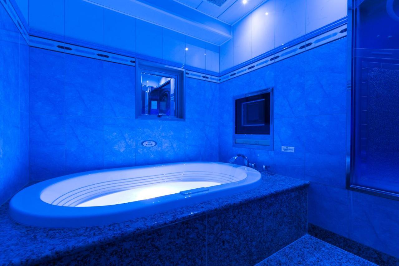 Hotel D-Wave Shinjuku（Adult Only) Токио Екстериор снимка