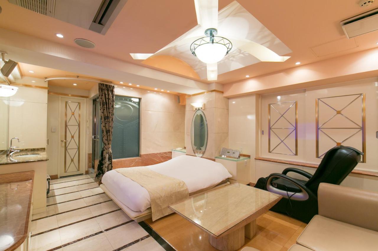 Hotel D-Wave Shinjuku（Adult Only) Токио Екстериор снимка