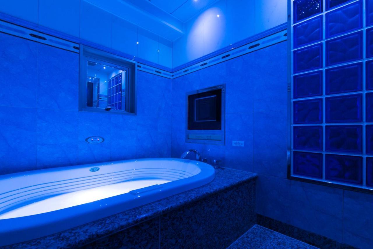 Hotel D-Wave Shinjuku（Adult Only) Токио Екстериор снимка